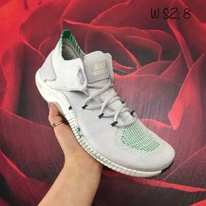 Nike Free Tr Flyknit 3 AMP - NEW